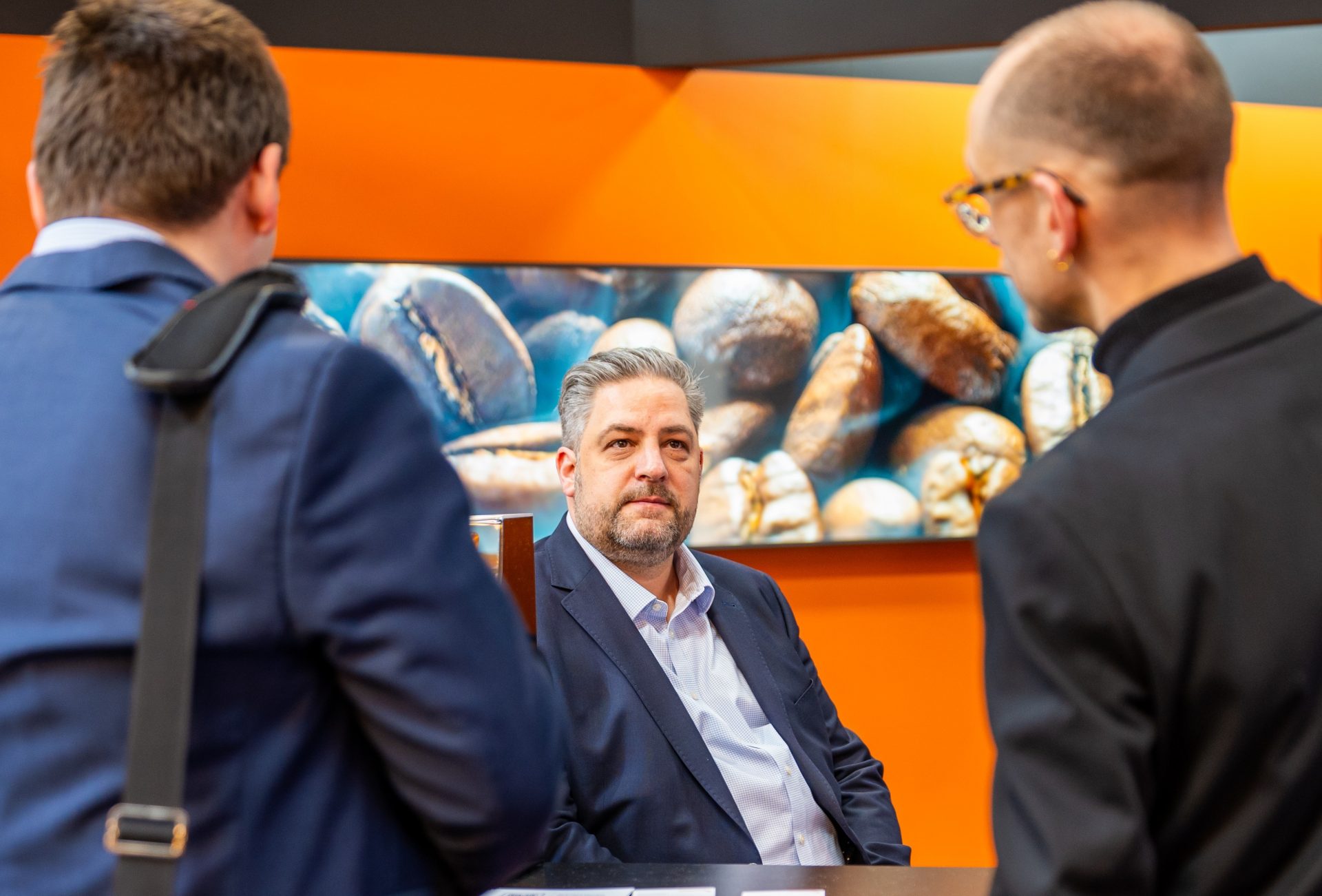 Erleben Sie innovative Digital Signage-Lösungen für Retail und Tankstellen